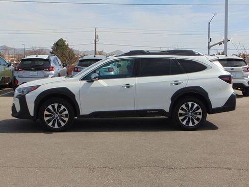 Certified 2023 Subaru Outback Touring XT AWD/4WD image 7