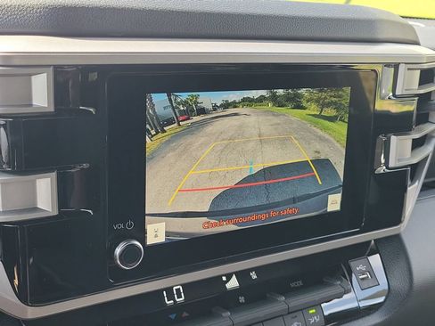 New 2026 Toyota Tundra SR5 w/ TRD Off-Road Package AWD/4WD image 15