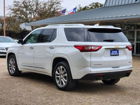 Used 2020 Chevrolet Traverse Premier w/ LPO, Floor Liner Package image 6