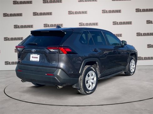 Used 2023 Toyota RAV4 LE image 5