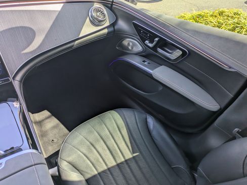 Used 2022 Mercedes-Benz EQS 450+ EQS 450+ image 21