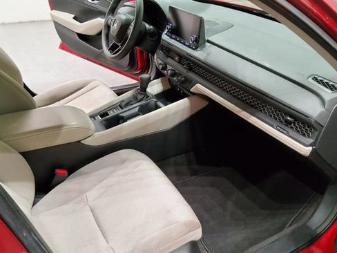 Used 2024 Honda Accord LX image 17