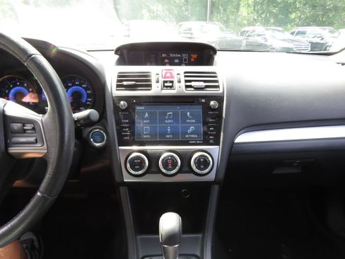 Used 2015 Subaru Crosstrek Touring AWD/4WD image 26