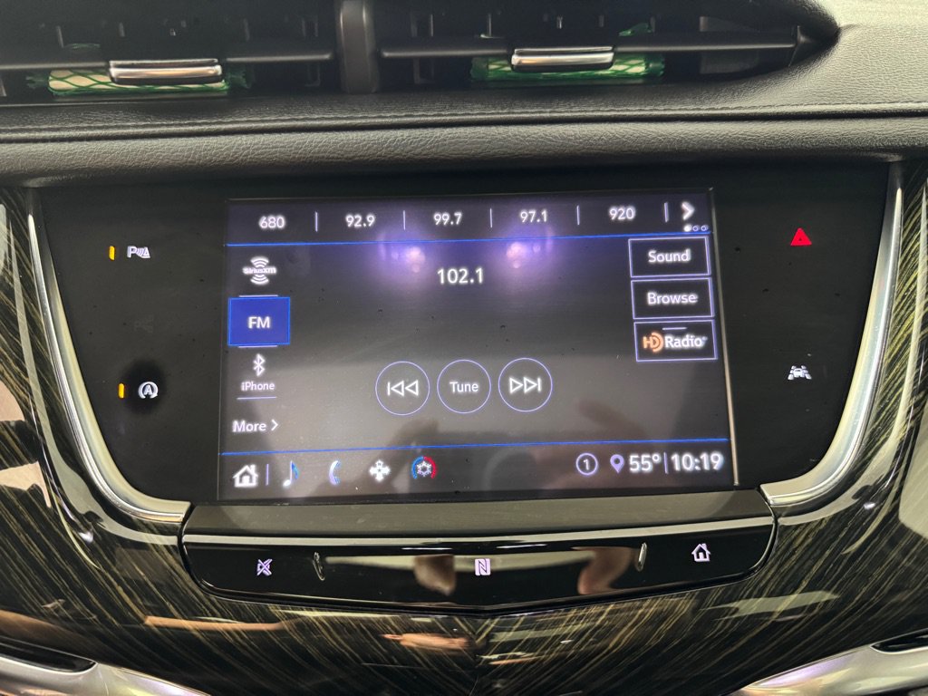 Used 2020 Cadillac XT6 Premium Luxury FWD image 17