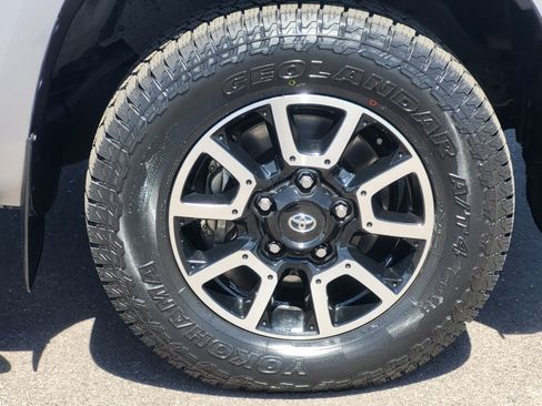 Certified 2021 Toyota Tundra SR5 w/ TRD Off-Road Package AWD/4WD image 8