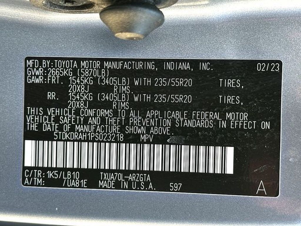 Used 2023 Toyota Highlander Limited FWD image 34