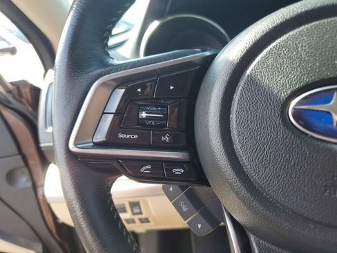 Used 2019 Subaru Outback 2.5i Limited AWD/4WD image 10