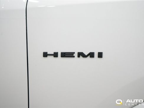 Used 2022 Dodge Durango R/T w/ Tow 'N Go Group image 6