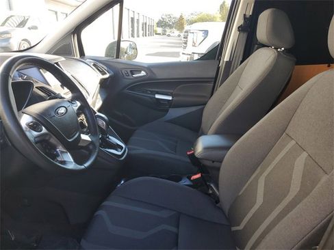 Used 2018 Ford Transit Connect XLT image 18