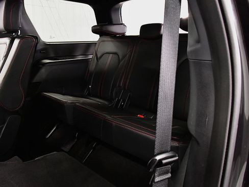 Used 2024 Ford Expedition Limited AWD/4WD image 33