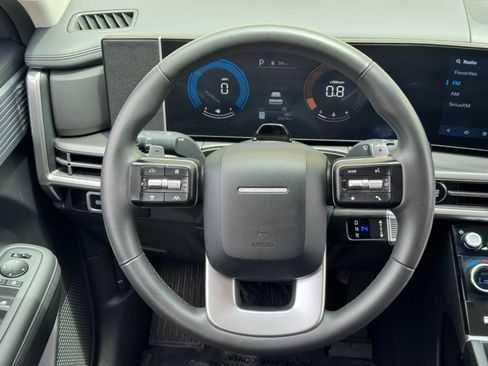 Used 2024 Hyundai Santa Fe SEL FWD image 19