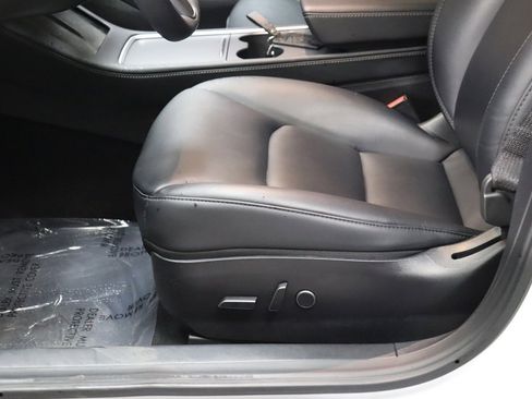 Used 2023 Tesla Model 3 Long Range image 37