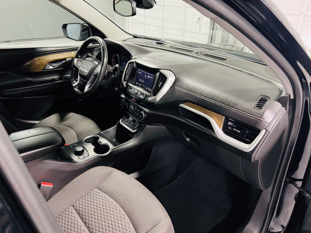 Used 2021 GMC Terrain SLE w/ Driver Convenience Package FWD image 27
