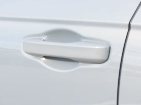 Used 2025 Honda Accord SE image 19