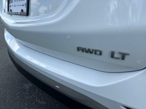 Used 2021 Chevrolet Equinox LT AWD/4WD image 18