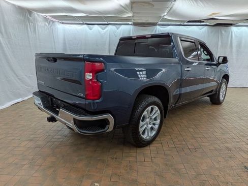 Used 2023 Chevrolet Silverado 1500 LTZ AWD/4WD image 7