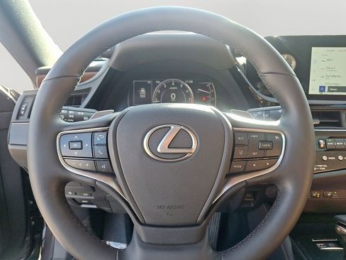 Used 2023 Lexus ES 250 w/ Premium Package image 20