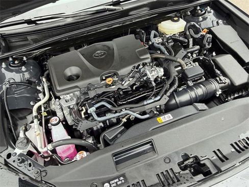 Certified 2025 Toyota Camry SE image 24