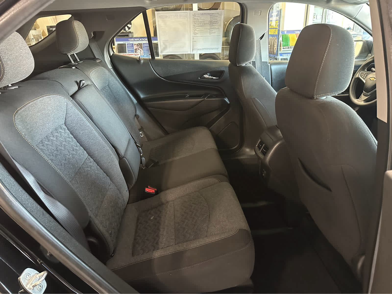 Used 2022 Chevrolet Equinox LT AWD/4WD image 42