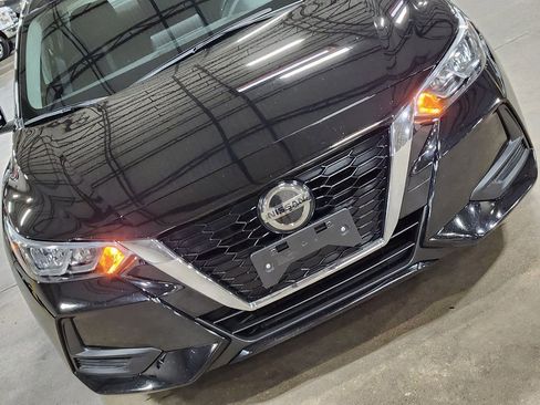 Used 2023 Nissan Sentra SV FWD image 14