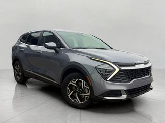 Certified 2025 Kia Sportage LX video 1