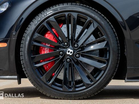 Used 2023 Bentley Continental GT Speed image 9
