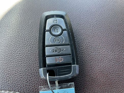 Used 2022 Ford F150 Lariat w/ Equipment Group 502A High image 63