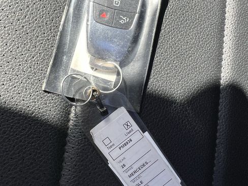 Certified 2025 Mercedes-Benz GLE 450 4MATIC image 38