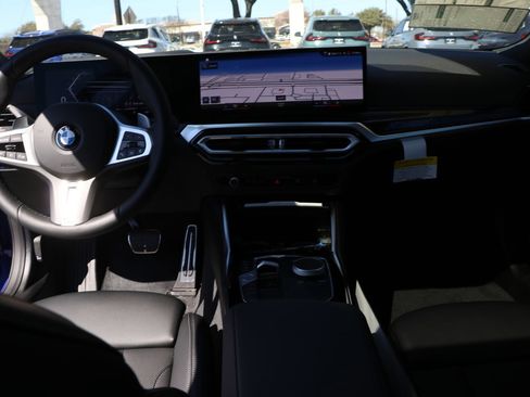 Used 2024 BMW 230i xDrive Coupe w/ Premium Package image 29