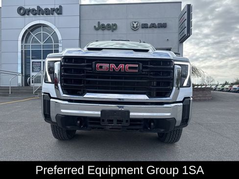 Used 2025 GMC Sierra 3500 Pro AWD/4WD image 9