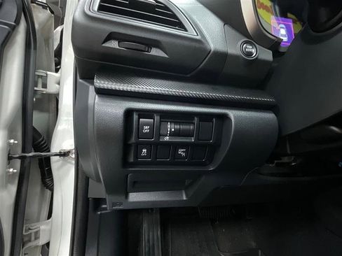 Used 2018 Subaru Crosstrek 2.0i Premium image 17