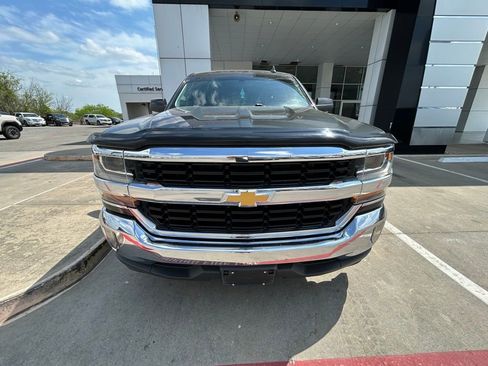 Used 2017 Chevrolet Silverado 1500 LT w/ Texas Edition image 5