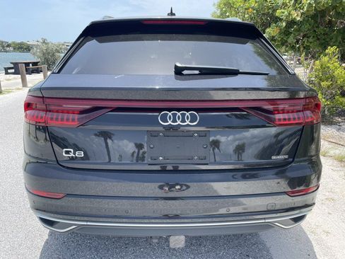 Used 2019 Audi Q8 Premium Plus w/ Premium Plus AWD/4WD image 38