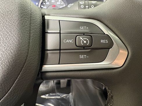 New 2026 Jeep Compass Latitude AWD/4WD image 24