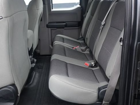 Certified 2017 Ford F150 XL AWD/4WD image 5