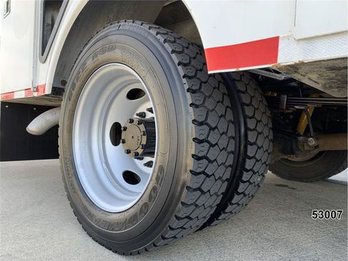Used 2012 Ford F550 2WD Regular Cab Super Duty w/ PWR Equipment Group image 20