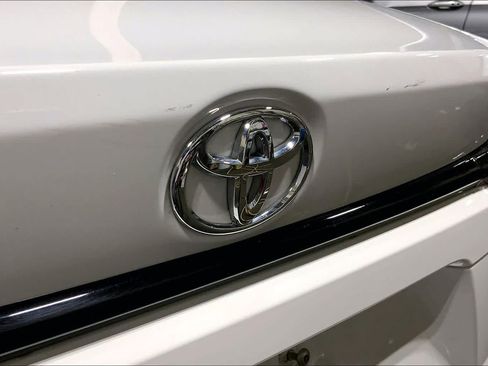 Used 2024 Toyota Corolla LE FWD image 10
