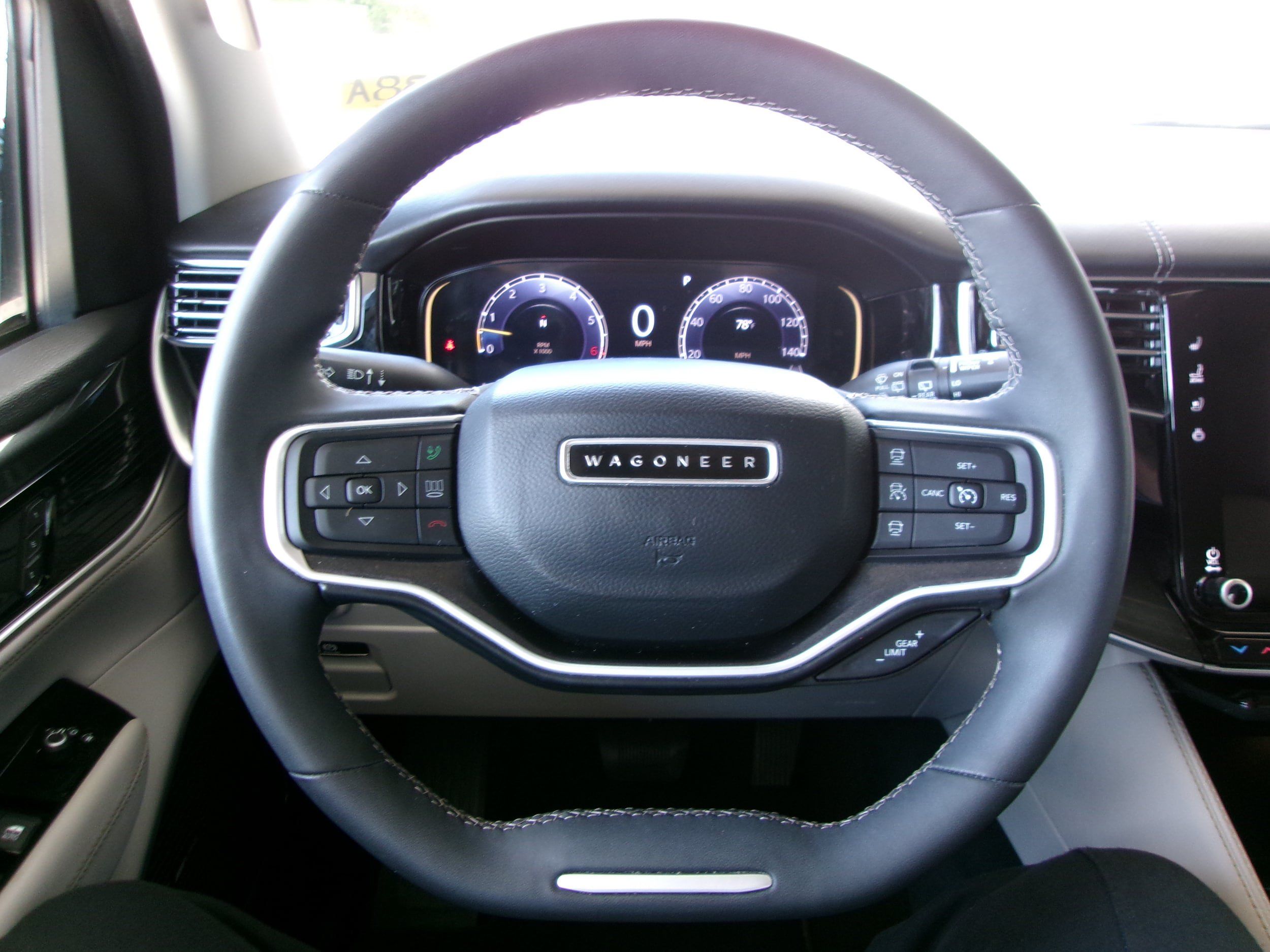 Used 2022 Jeep Wagoneer Series I w/ Convenience Group I AWD/4WD image 10