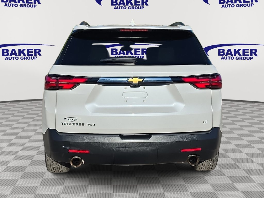 Used 2023 Chevrolet Traverse LT w/ LT Premium Package AWD/4WD image 6