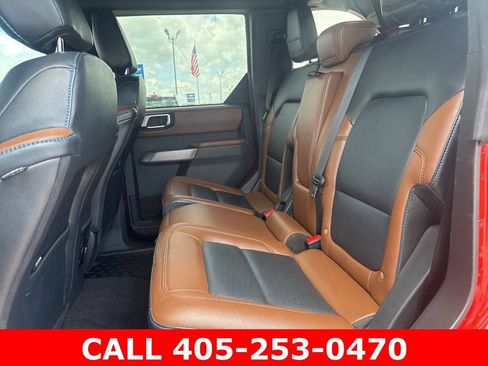 Used 2023 Ford Bronco Outer Banks AWD/4WD image 14