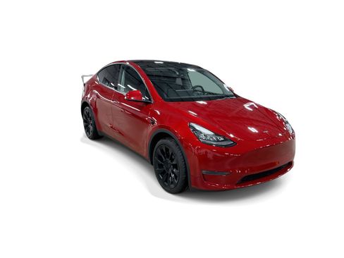 Certified 2023 Tesla Model Y AWD image 8