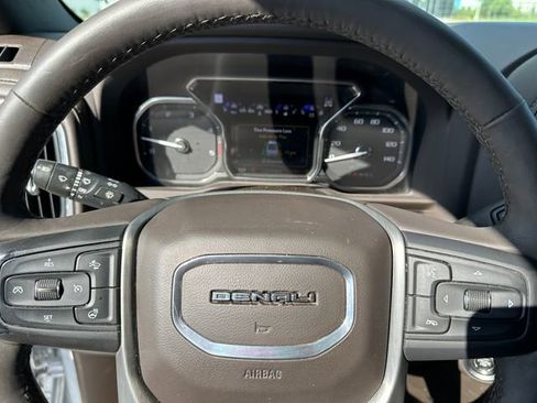 Used 2022 GMC Sierra 2500 Denali image 51