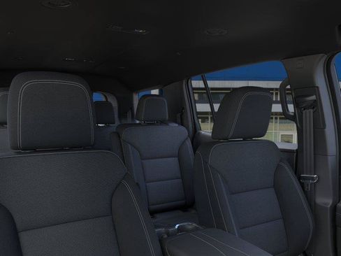 New 2026 Chevrolet Traverse LT FWD image 24