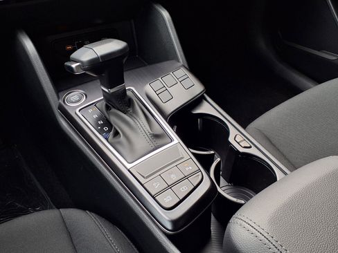 New 2026 Kia Sportage LX image 9