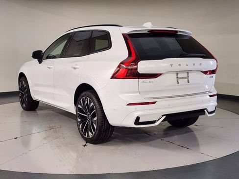 New 2026 Volvo XC60 B5 Ultra w/ Protection Package Premier AWD/4WD image 6