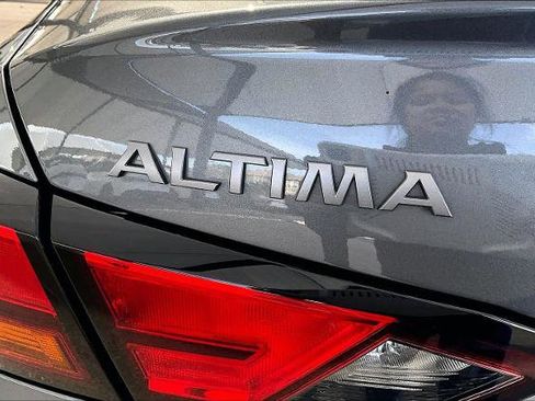 Certified 2025 Nissan Altima 2.5 S image 10