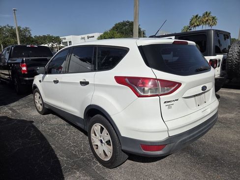 Used 2016 Ford Escape S FWD image 4