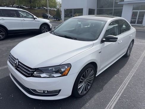 Used 2014 Volkswagen Passat 1.8T Sport image 13