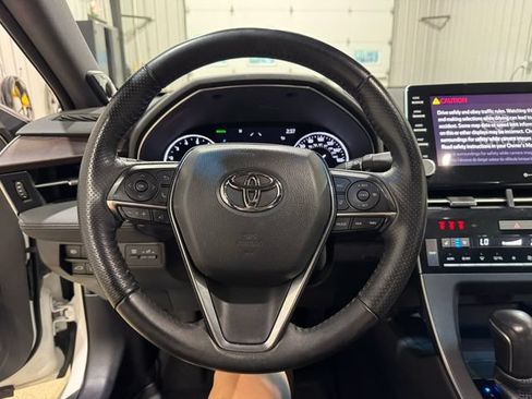 Used 2021 Toyota Avalon Limited AWD/4WD image 12
