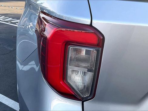 Used 2023 Ford Explorer ST-Line w/ Class IV Trailer Tow Package image 31